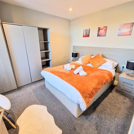 Central Reading Modern 3Br Flat - Walk To Station And High Street מראה חיצוני תמונה