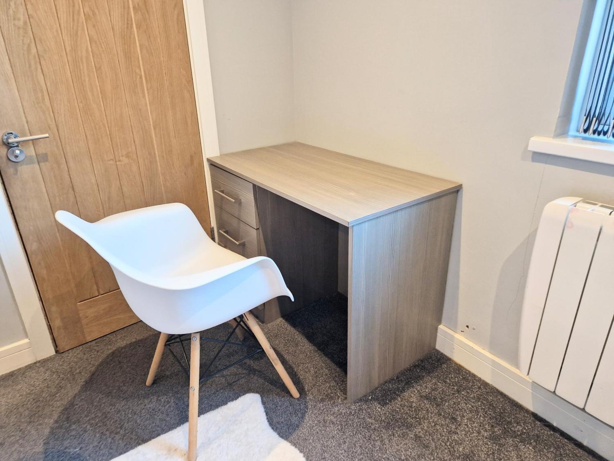 Central Reading Modern 3Br Flat - Walk To Station And High Street מראה חיצוני תמונה